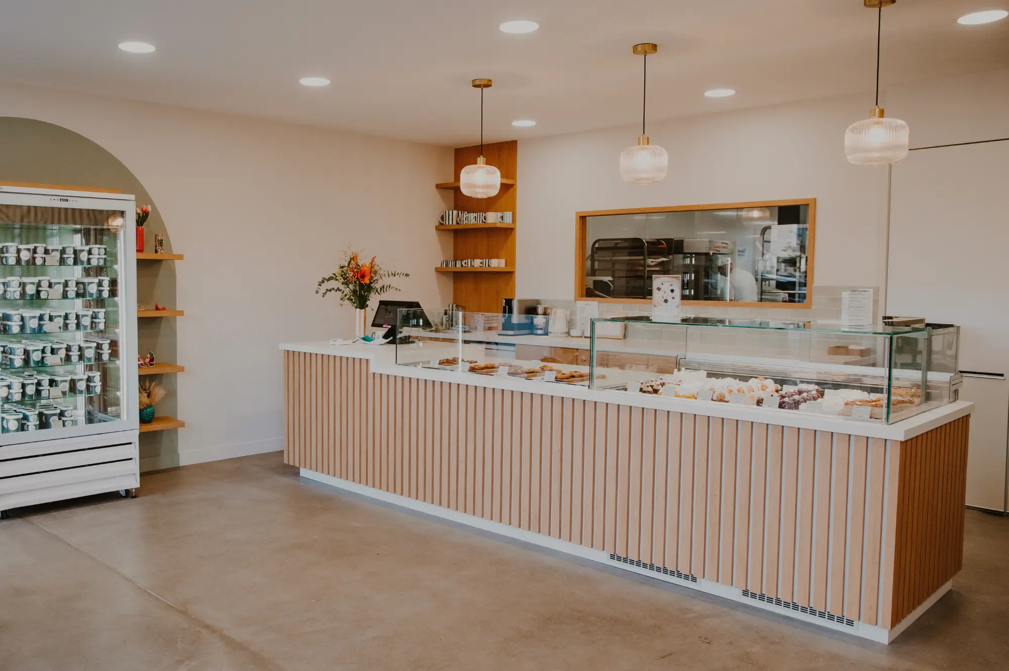 intérieur glacerie Horma Brest Guipavas